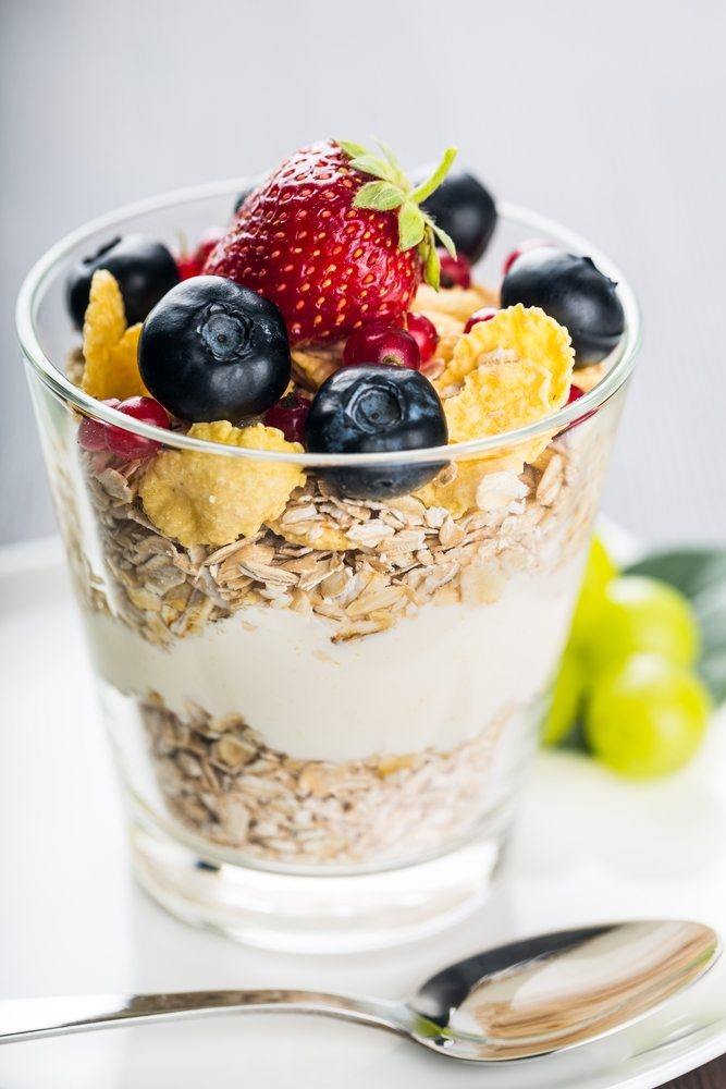 yoghurt oats corn flakes fruit