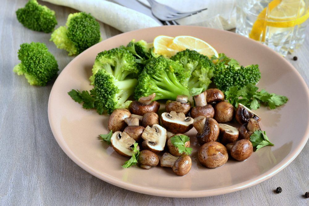 broccoli mushrooms