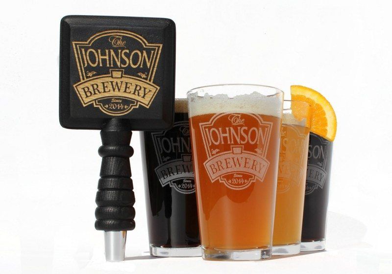 Custom Tap Handles and Matching Glasses | Food For Net Sara // ScissorMill