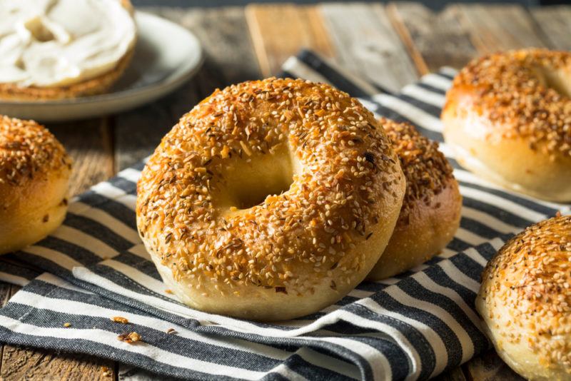 Varioufresh bagels on a tablecloth