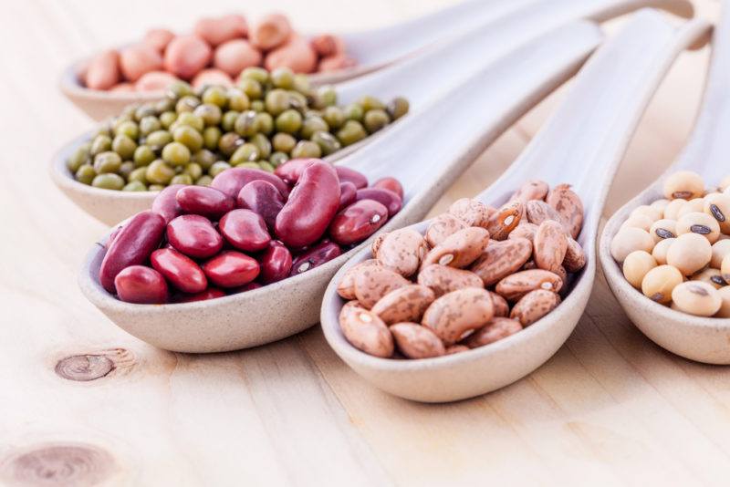 White beans containing different types of beans