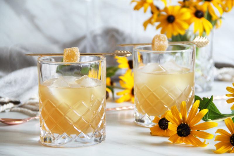 Two glasses with a bees knees cocktail