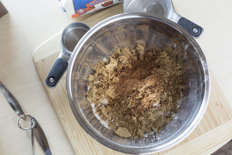 Blueberry Peach Crumble Prep Brown Sugar Measuring Cups