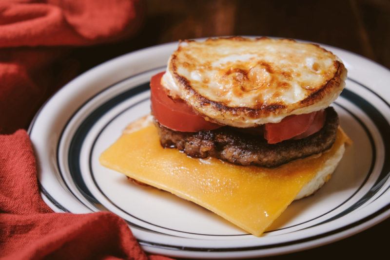 A breakfast muffin that uses fried egg instead of buns