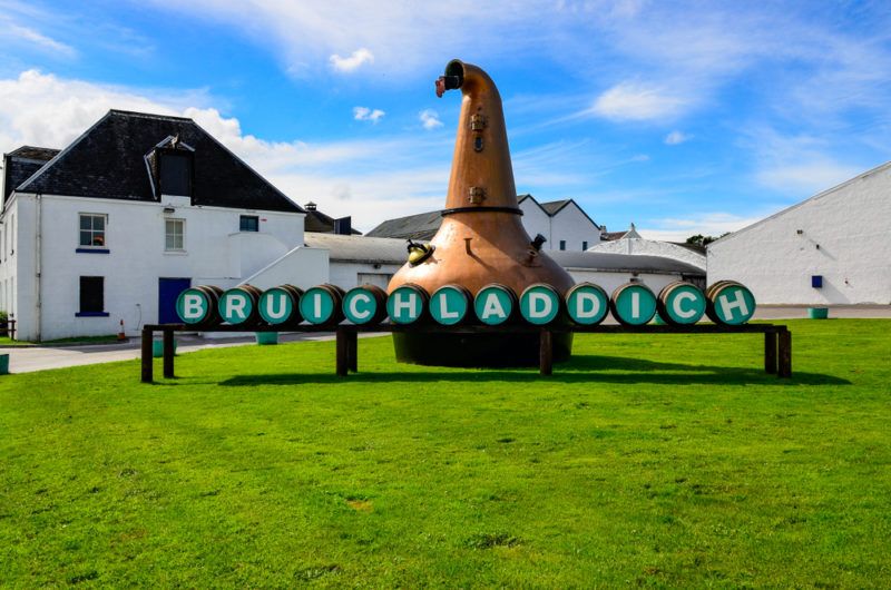 Bruichladdich distillery front lawn logo