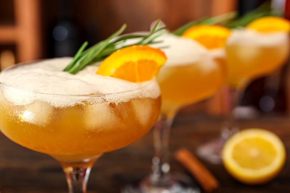 15 Briny Cocktails With Pickle Juice (Plus Shots!) Food For Net