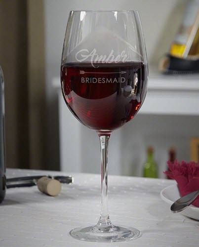 Gypsy Red Wine Glass | Food For Net Red wine glass that says Amber Bridesmaid with an arrow