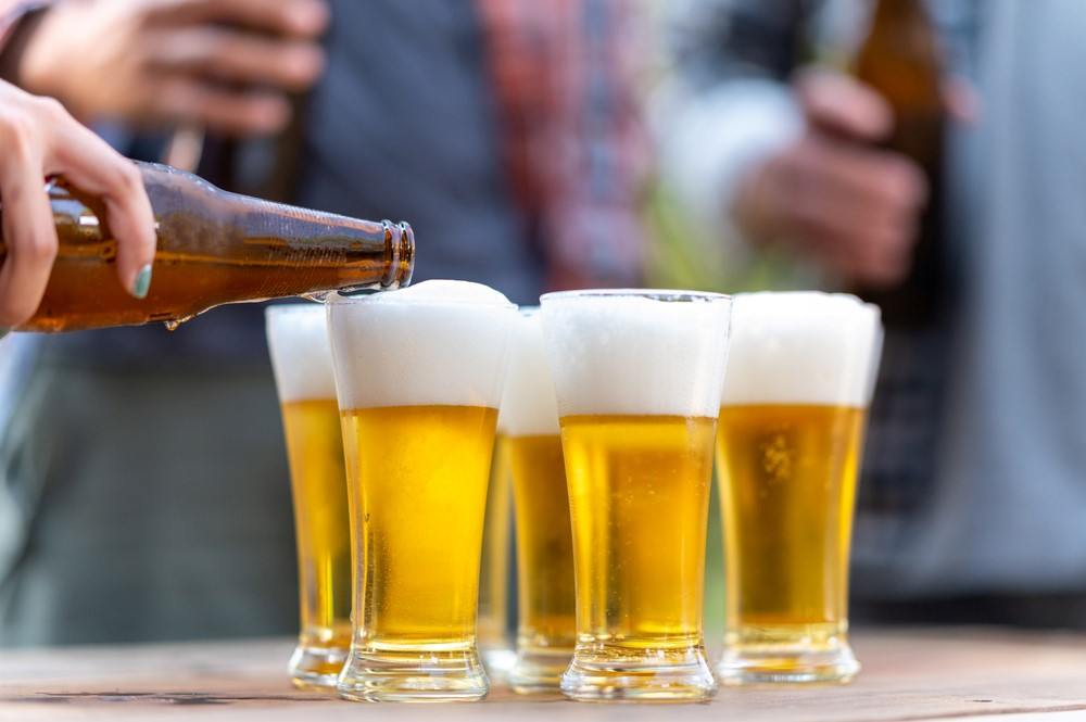 Pilsner Vs Lager Which One Is Right For You? Food For Net