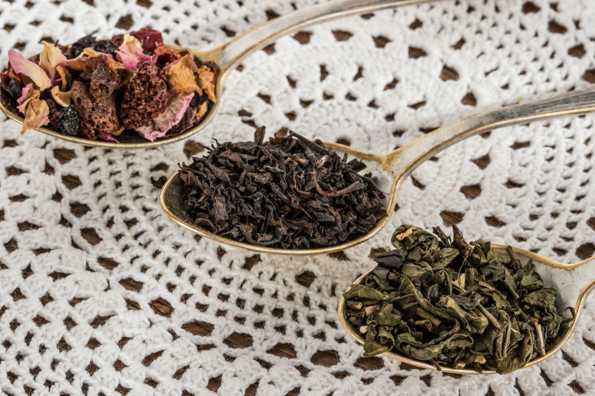 Hot Loose Leaf Tea of the Month Clubs-Three silver tablespoons of loose tea 