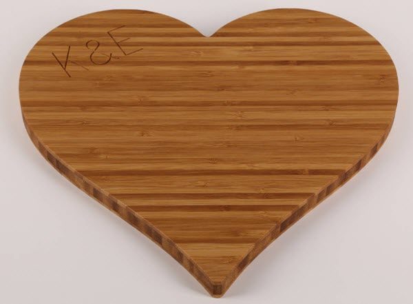 Love-Heart-Cutting-Board1 | Food For Net Cutting board shaped like a heart with engraved initials