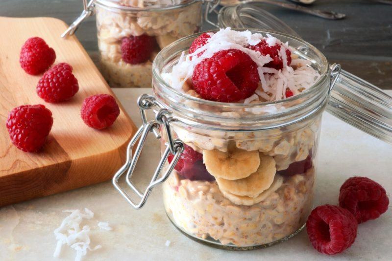 Overnight oats in a jar