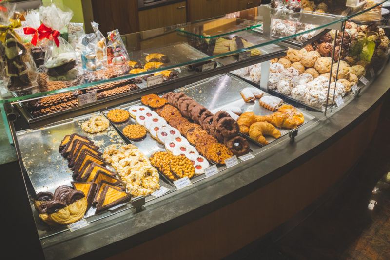 An image from a bakery in Germany that contains many different pastries