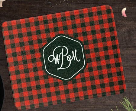 Plaid-Monogram-Glass-Chopping-Board | Food For Net A plaid board with black monogram