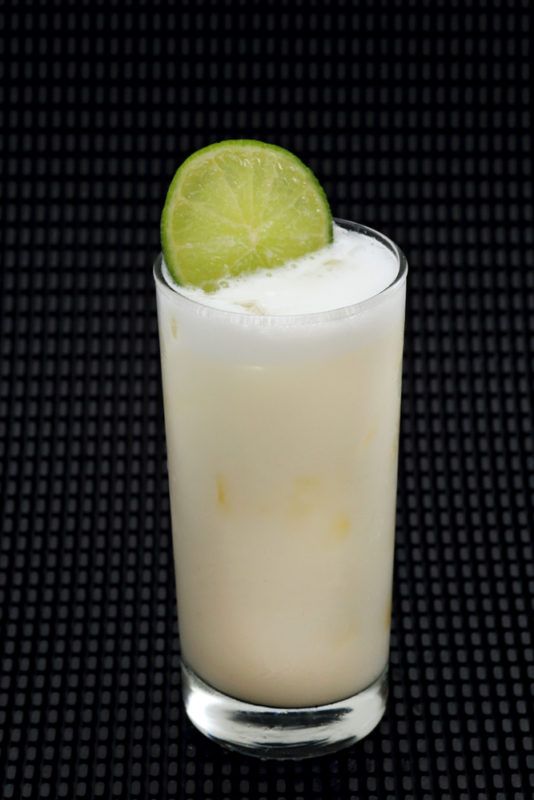 An isolated image of a Ramoz gin fizz with bubbly soda water