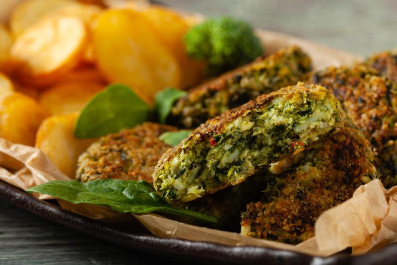 Meatballs made with spinach and broccoli