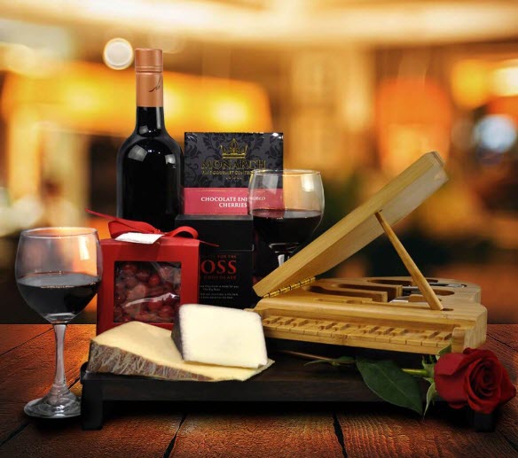 The Deluxe Grand Piano Gift Basket | Food For Net Bottle of wine, cheese and a small piano