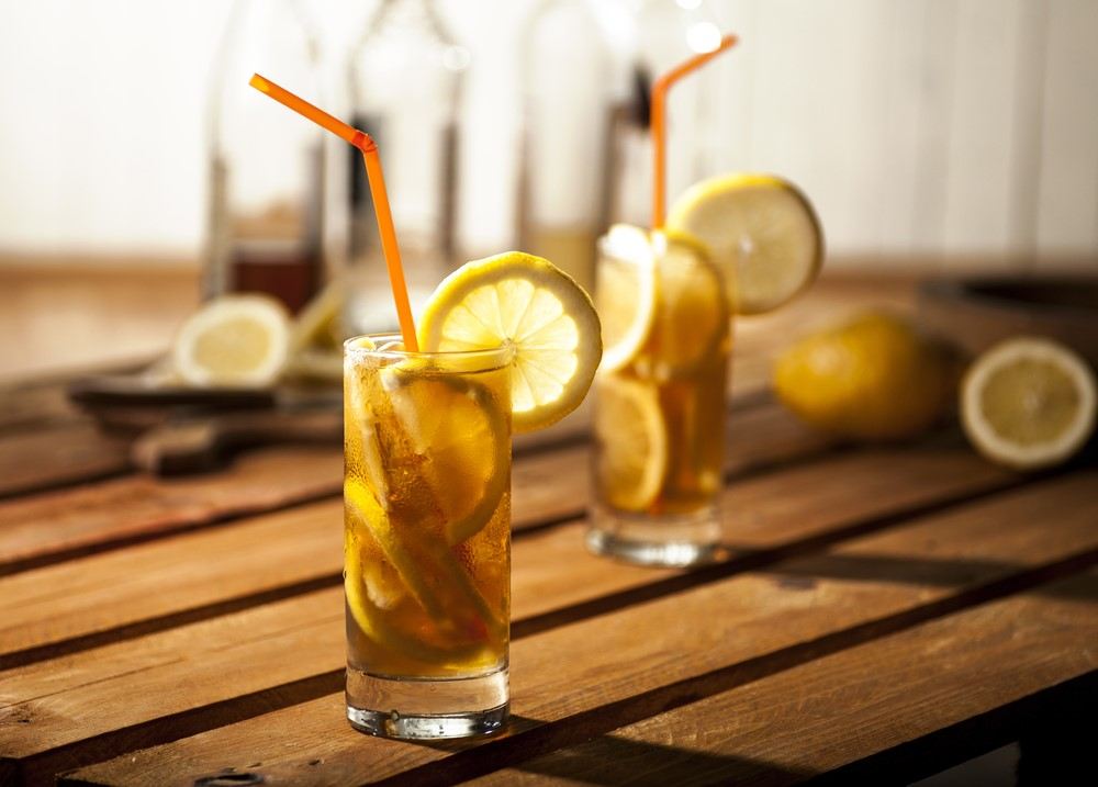 20 Honey Whiskey Drinks That Taste Really, Really Good Food For Net
