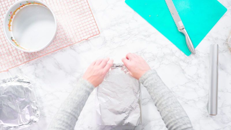 Wrapping a cake for freezing