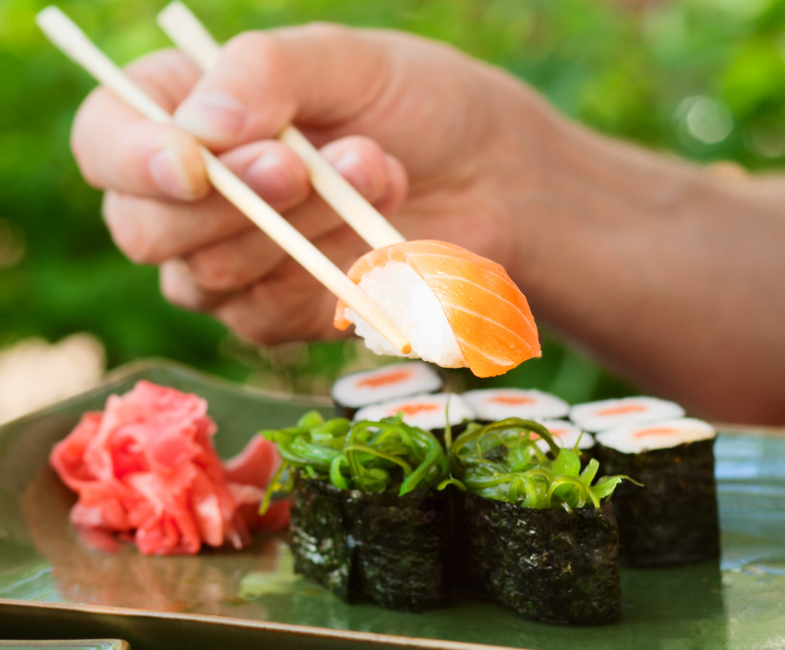 Top 15 Picnic Foods For A Date Plus Tips on How to Have the Perfect