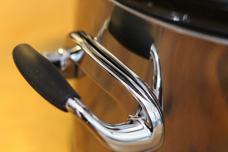 crock-pot-silicon-handles