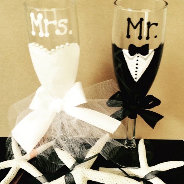 42 Custom Wedding Glassware Ideas From The Geniuses At Etsy Food For Net