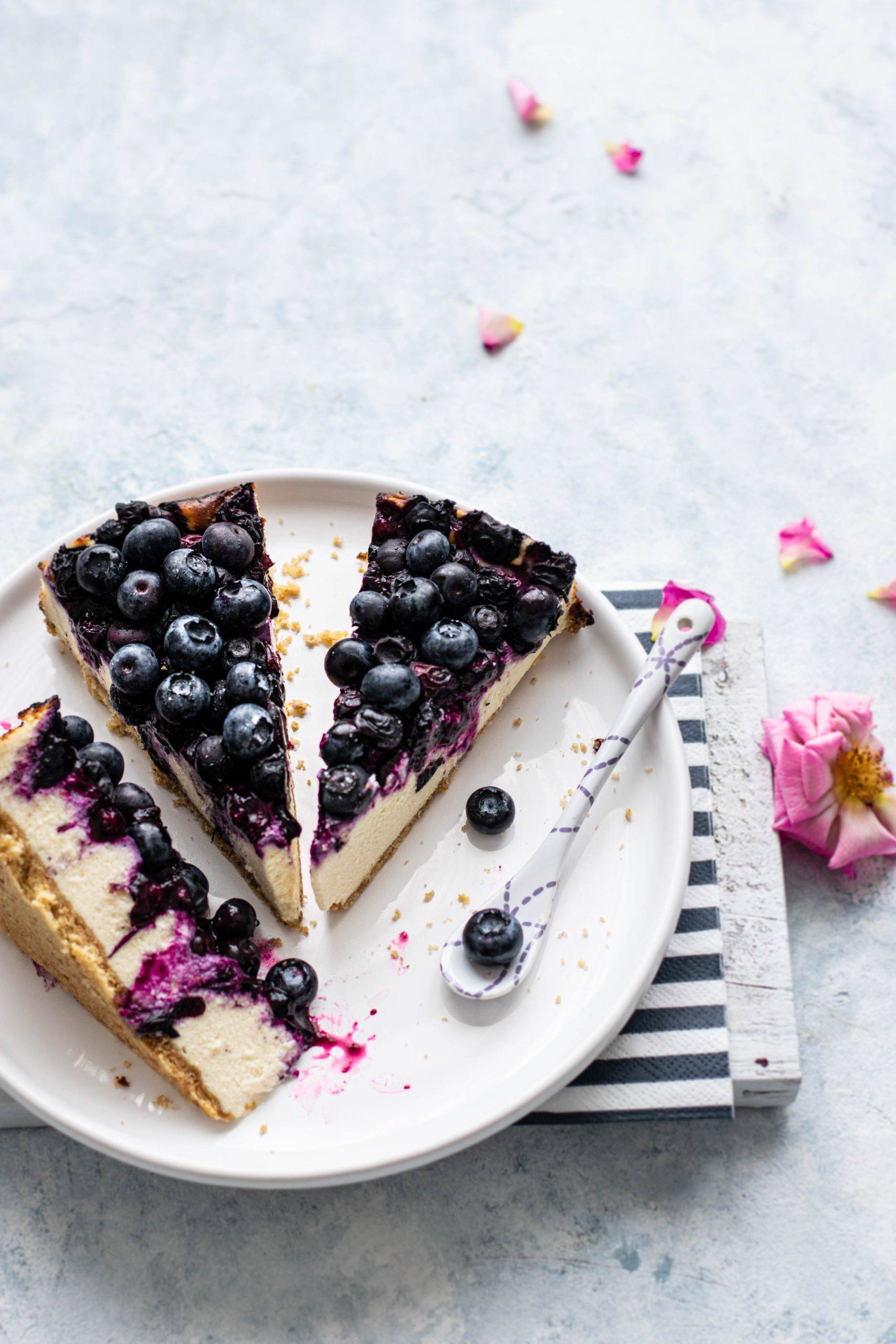 monika-grabkowska-EbRBhZ-I_p8-unsplash | Food For Net