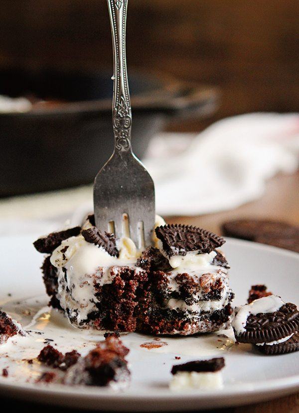 Cast Iron Skillet Oreo Brownies