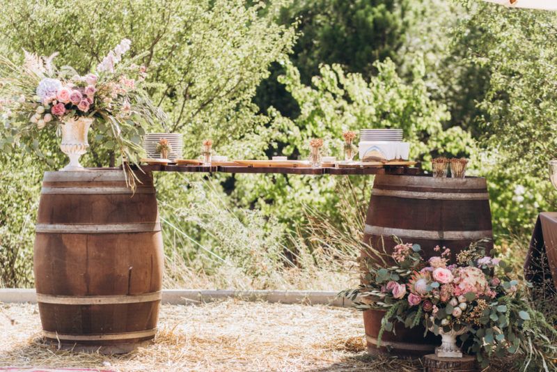 used whiskey barrels for wedding table