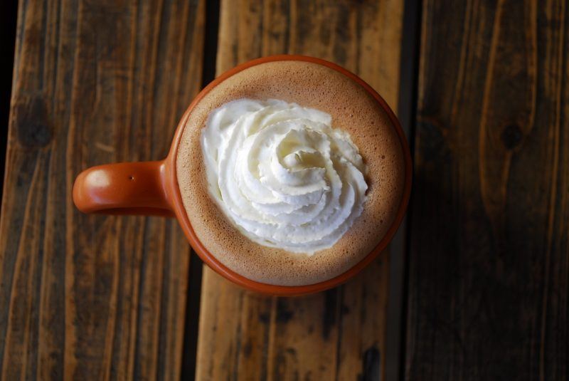 a latte with fresh cream on top to represent where to buy fresh cream online 